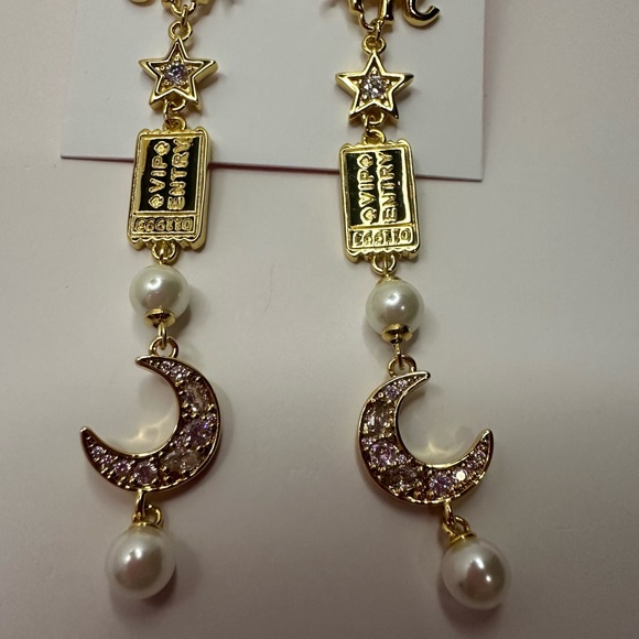 Kate Spade NWT Gold and Pearl Carnival Charm Linear Drop Earrings - Picture 6 of 11